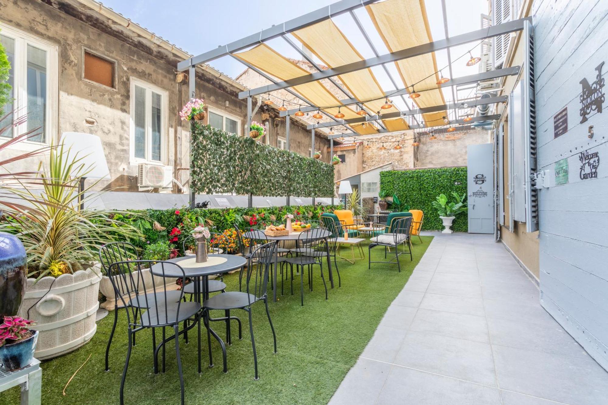 Adira Marseille Montgrand 2 Etoiles Apartment Exterior foto