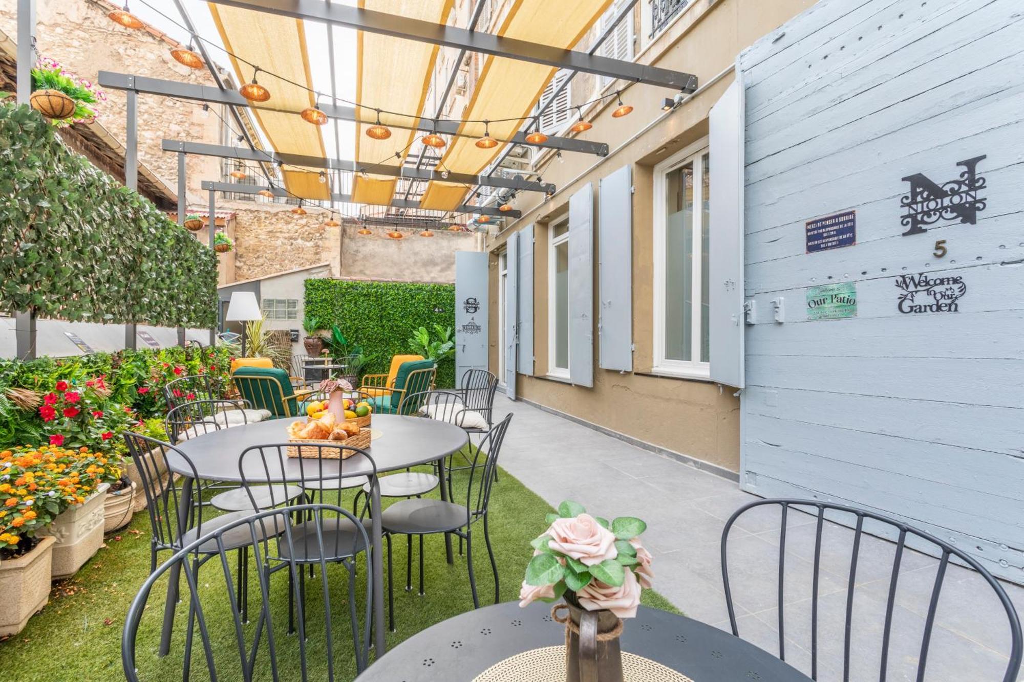 Adira Marseille Montgrand 2 Etoiles Apartment Exterior foto